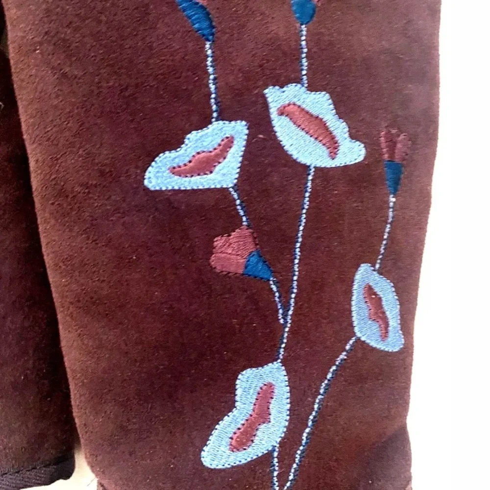 UGG *AUSTRALIA* Embroidered Floral Tall Boots‎ Purple Eggplant SZ 5 Juliette Zip